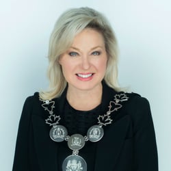 Mayor Bonnie Crombies Official Headshot 2020